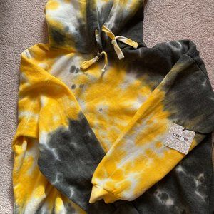 TIE-DYE Hoodie NEW W/TAGS